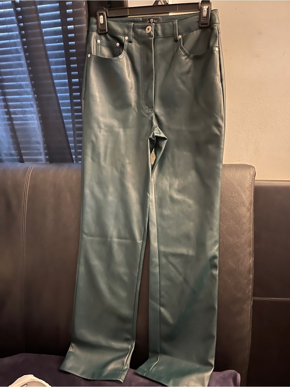 7 For All Mankind Women’s High Waist Vegan Leather Pants  Hunter GRN Sz XS NWOT